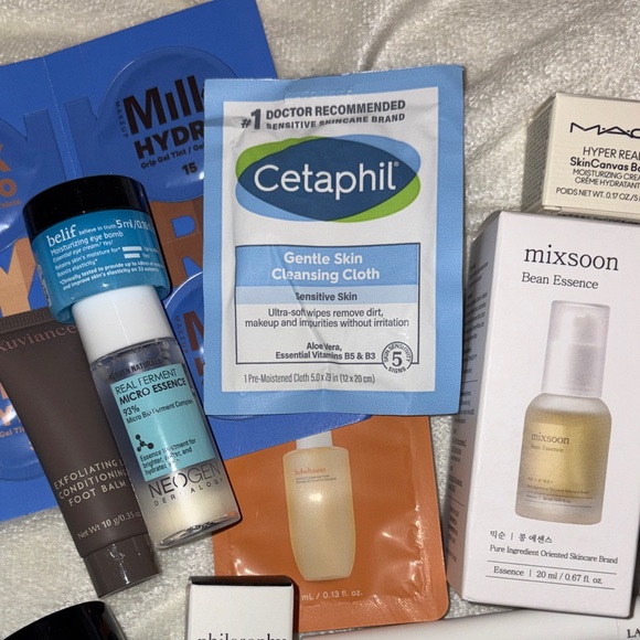 Lancome and More: Skincare and Makeup Collection - Picture 3 of 7